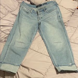 Hollister Crop Boyfriend Jeans